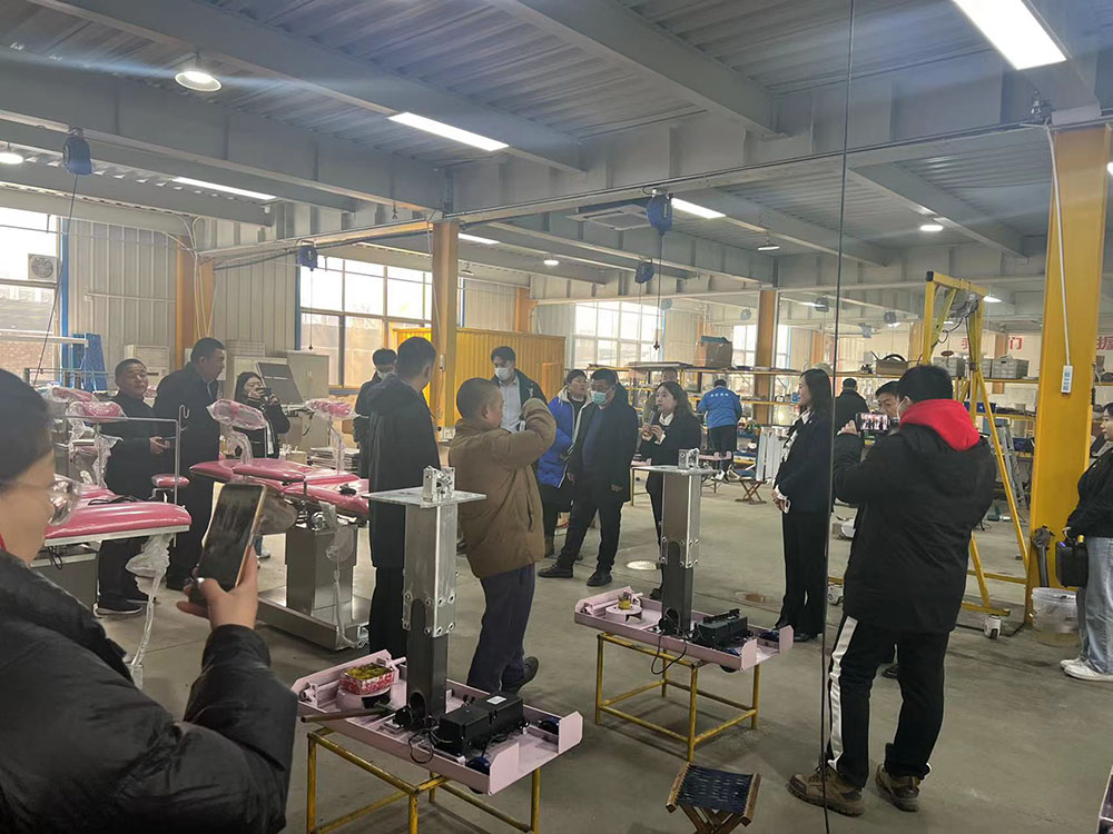 欢迎曲阜融媒～“看高质量发展高新技术企业行”走进乐康医疗！ 以创新为发展基点、专业铸就乐康品牌(图5)