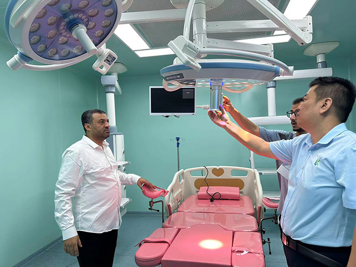 欢迎也门客户来厂参观(图4)