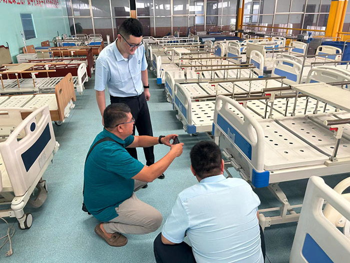 欢迎菲律宾客户来厂参观指导(图6)