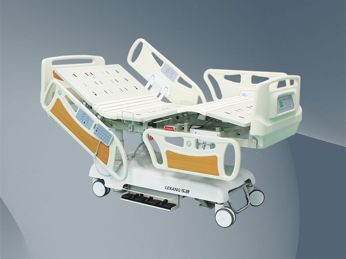 LK-DH-III七功能三立柱电动病床(图1)
