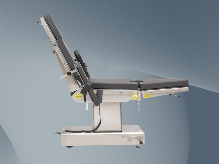 四功能综合手术床（电动起背）(图1)