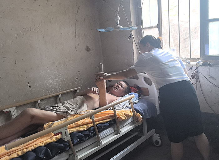 乐康医疗集团，承担社会责任。(图5)